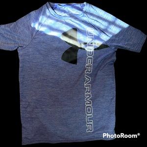 Under Armour Purple T-Shirt Youth Size Large